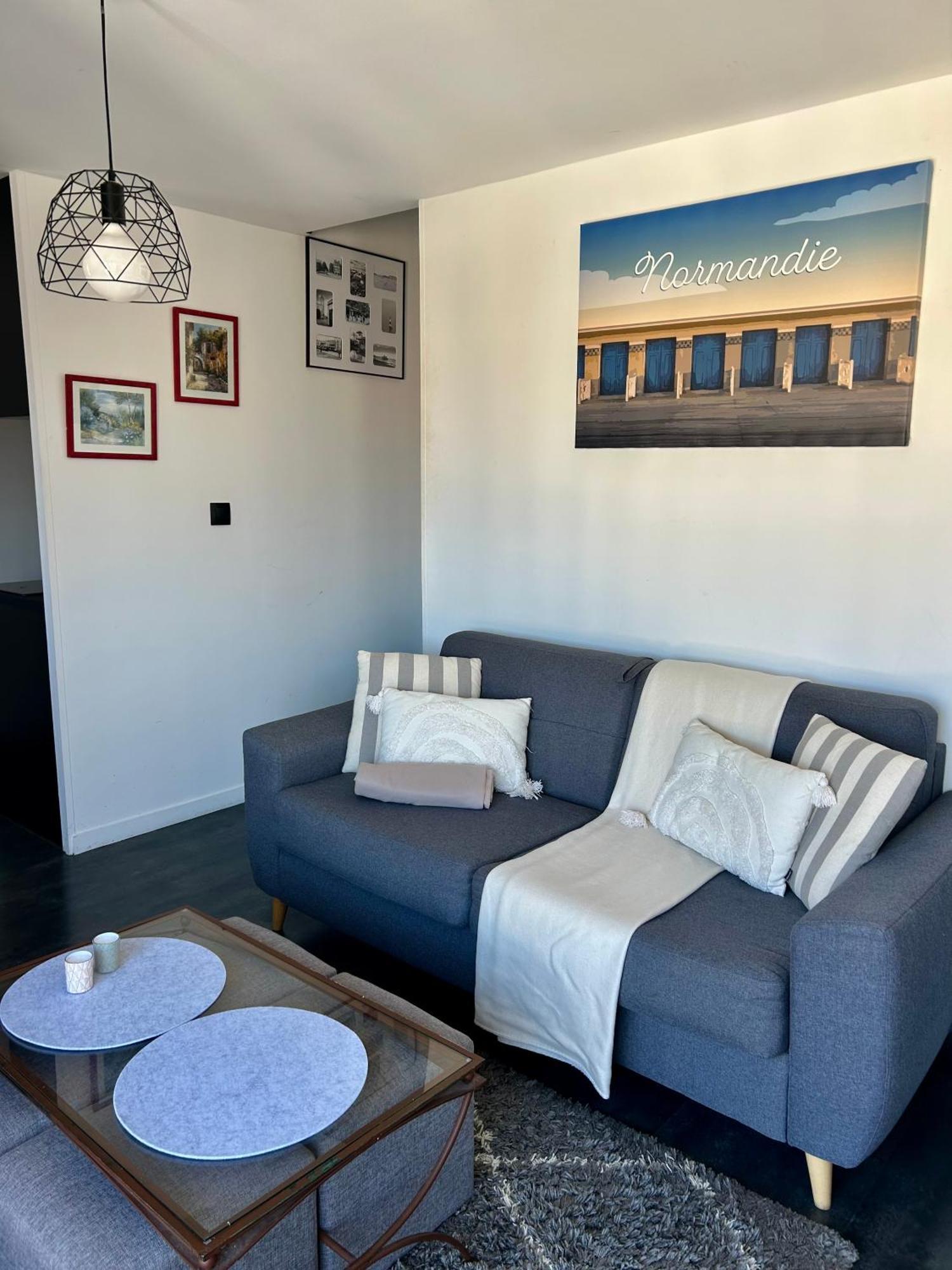 Un Ete Sans Fin A Apartment *